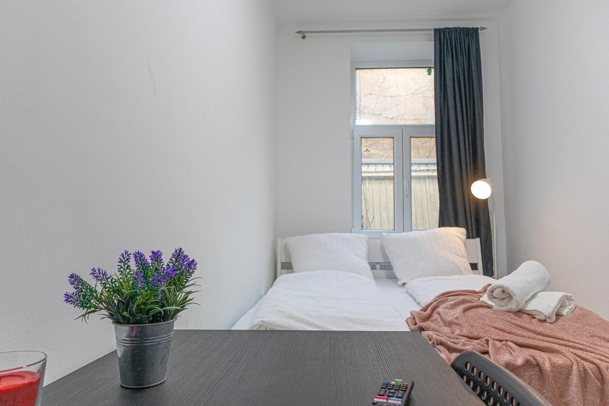 Affordable 5-Br Shared Apartment / Enkplatz U3 Getaway 维也纳 外观 照片